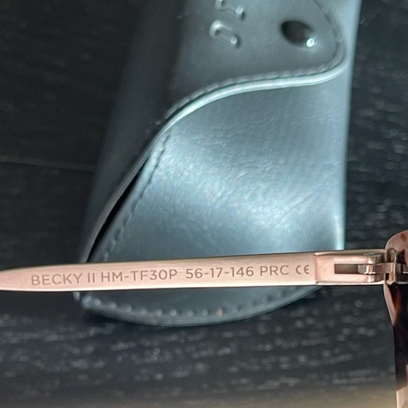 Becky II - Picture 3 of 5